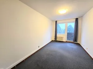 Pronájem kanceláře, Praha - Braník, U háje, 380 m2