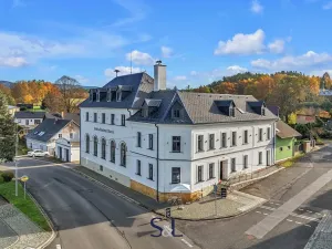 Prodej ubytování, Osečná, Svatovítské náměstí, 1005 m2