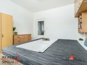 Prodej bytu 3+1, Hradec Králové - Nový Hradec Králové, Mandysova, 77 m2