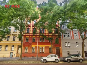 Prodej obchodního prostoru, Praha - Karlín, Pernerova, 60 m2