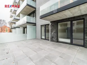 Prodej bytu 2+kk, Praha - Prosek, Čakovická, 43 m2