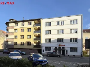 Prodej atypického bytu, Pardubice, Nerudova, 160 m2