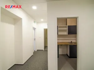 Pronájem kanceláře, Svitavy, náměstí Míru, 40 m2