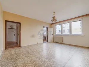 Prodej bytu 3+1, Orlová - Lutyně, 1. máje, 72 m2