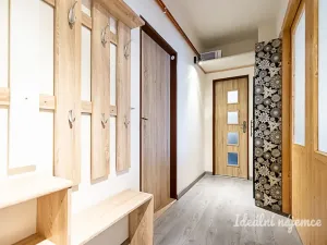 Pronájem bytu 2+kk, Praha - Záběhlice, Záběhlická, 58 m2