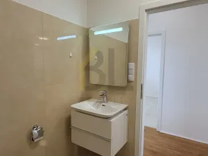 Pronájem bytu 2+kk, Hodonín, Čajkovského, 50 m2