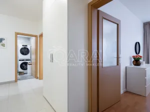 Prodej bytu 3+kk, Praha - Uhříněves, V kuťatech, 66 m2