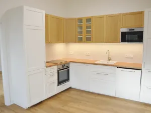 Pronájem bytu 4+kk, Praha, Jaurisova, 112 m2