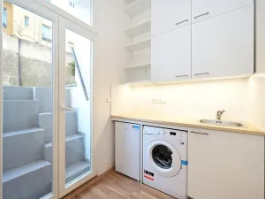 Pronájem bytu 1+kk, Praha - Smíchov, Radlická, 15 m2