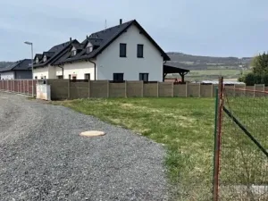 Prodej pozemku pro bydlení, Bavoryně, 1103 m2