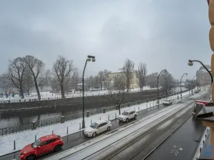 Prodej bytu 3+1, Praha - Nové Město, Masarykovo nábřeží, 100 m2