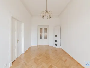 Prodej bytu 3+1, Praha - Nové Město, Masarykovo nábřeží, 100 m2