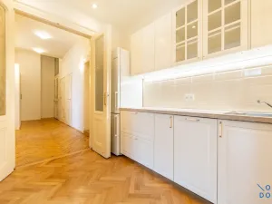 Prodej bytu 3+1, Praha - Nové Město, Masarykovo nábřeží, 100 m2