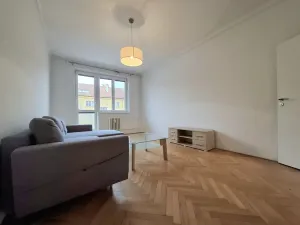 Pronájem bytu 2+1, Pardubice - Zelené Předměstí, Devotyho, 58 m2