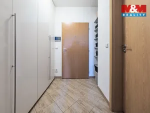 Prodej bytu 1+kk, Praha - Modřany, Vorařská, 44 m2
