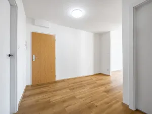 Prodej bytu 3+kk, Praha - Prosek, Vysočanská, 82 m2