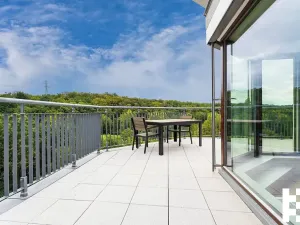 Pronájem bytu 3+kk, Praha - Hloubětín, Nademlejnská, 92 m2