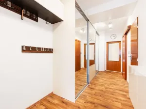 Pronájem bytu 2+kk, Praha - Libeň, Přádova, 60 m2