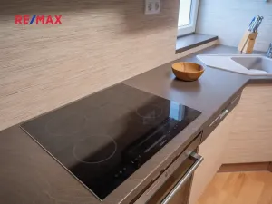 Prodej bytu 2+1, Hradec Králové, Svatojánská, 69 m2