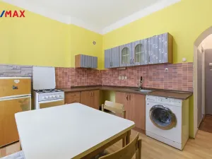 Prodej bytu 2+1, Karlovy Vary - Drahovice, Mattoniho nábřeží, 49 m2