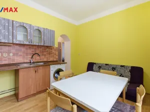 Prodej bytu 2+1, Karlovy Vary - Drahovice, Mattoniho nábřeží, 49 m2