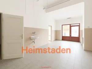 Pronájem kanceláře, Karviná - Nové Město, nám. Budovatelů, 44 m2