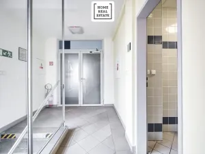 Pronájem kanceláře, Kolín, Rubešova, 256 m2