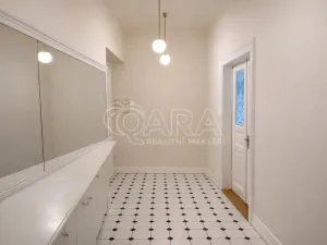 Pronájem bytu 4+1, Praha, Pařížská, 151 m2