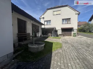 Prodej rodinného domu, Bělčice, Budovatelská, 330 m2