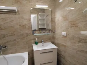 Pronájem bytu 2+kk, Praha, Vrbenského, 40 m2