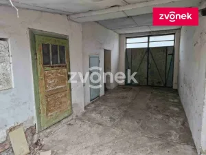 Prodej rodinného domu, Hluk, 296 m2
