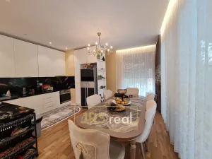 Prodej rodinného domu, Gjiri I Lalezit, Albánie, 176 m2