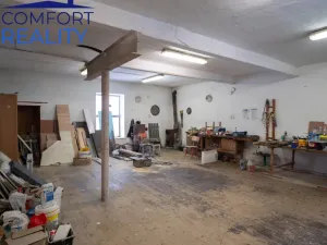 Prodej komerční nemovitosti, Suchdol nad Odrou, Komenského, 1900 m2