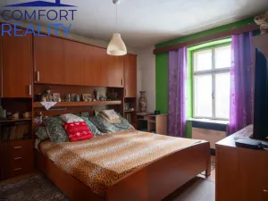 Prodej komerční nemovitosti, Suchdol nad Odrou, Komenského, 1900 m2