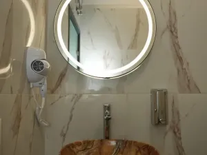 Prodej bytu 1+kk, Drač, 110 m2