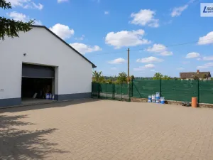 Prodej výrobních prostor, Nečín, 400 m2