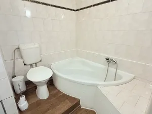 Pronájem bytu 3+1, Praha - Černý Most, Františkova, 96 m2