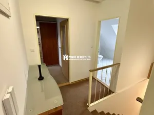 Prodej bytu 2+kk, Beroun, Náměstí Joachima Barranda, 57 m2