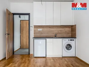 Prodej bytu 1+kk, Praha - Třebonice, U Zličína, 24 m2