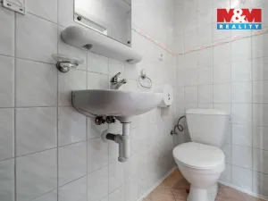 Prodej rodinného domu, Bečov nad Teplou, Nádražní, 298 m2