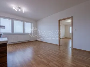 Pronájem bytu 2+kk, Praha - Zličín, Tvrdonická, 58 m2