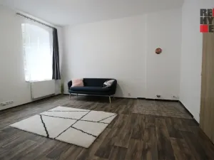 Prodej bytu 2+1, Liberec - Liberec XXXIII-Machnín, Rynoltická, 87 m2