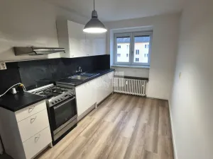 Prodej bytu 2+1, Hodonín, U Červených domků, 65 m2