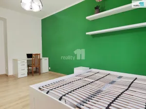 Pronájem bytu 2+kk, Praha - Smíchov, Radlická, 52 m2