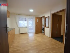 Pronájem bytu 2+kk, Olomouc, Čelakovského, 42 m2