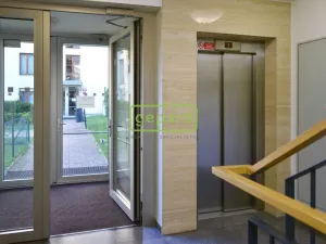 Pronájem bytu 4+kk, Praha, K náhonu, 116 m2