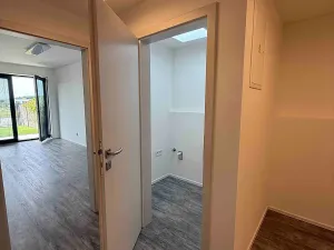 Pronájem bytu 2+kk, Hluboká nad Vltavou, Potoční, 52 m2