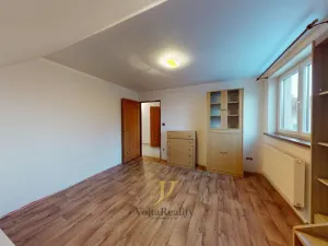 Prodej rodinného domu, Senička, 153 m2