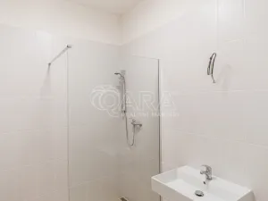 Pronájem bytu 2+kk, Praha - Staré Město, Kaprova, 60 m2