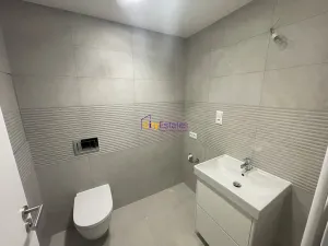 Pronájem bytu 1+kk, Praha - Hloubětín, Poděbradská, 30 m2